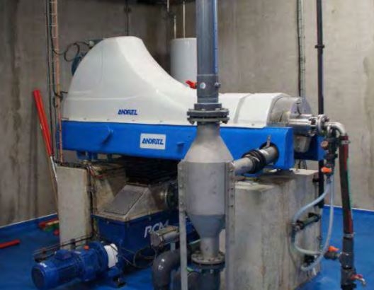 Traitement de l'eau par centrifugation