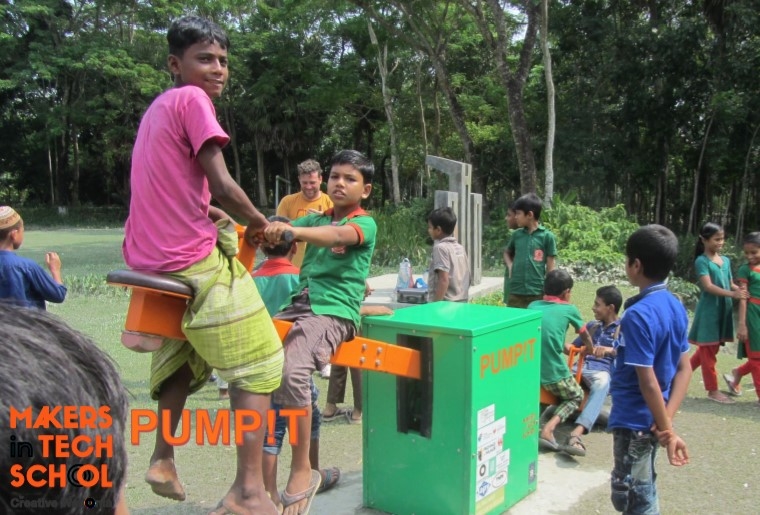 Image de présentation Balançoire / pompe manuelle pour potabilisation d'eau brute